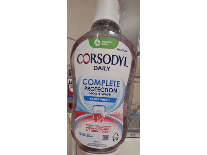 Corsodyl Daily Complete Protection Fluoride Mouthwash, Extra Fresh, 500 mL