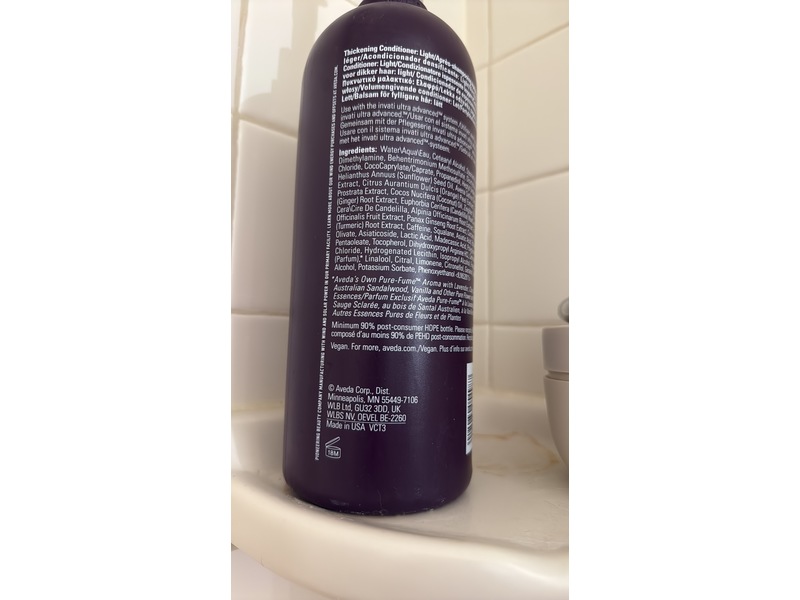 Aveda Invati Ultra Advanced Thickening Conditioner, Light, 33.8 fl oz/1 L