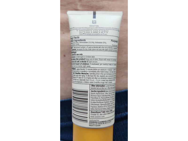 Aveeno Protect + Hydrate Sunscreen Lotion, SPF 60, 3 fl oz/88 mL