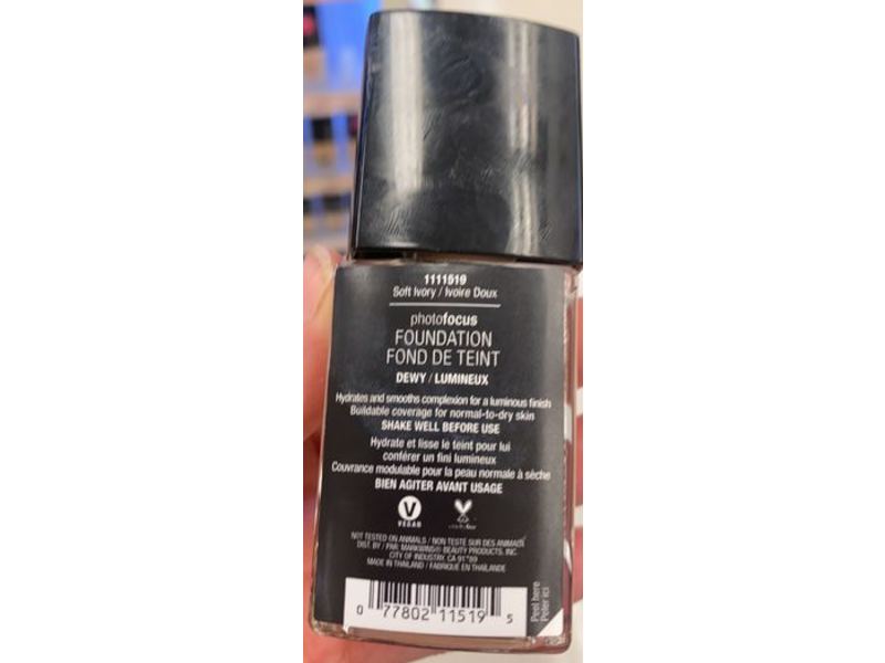 wet n wild Photo Focus Dewy Foundation, Soft Ivory, 0.95 fl oz/28 mL