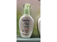 Aveeno Active Naturals Positively Radiant Daily Moisturizer, 4.0 fl oz - thumbnail 2