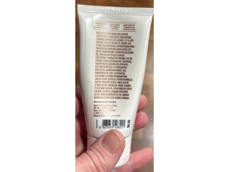 Bath & Body Works Ultimate Hydration Body Cream, Pure Wonder, 2.5 oz/70 g