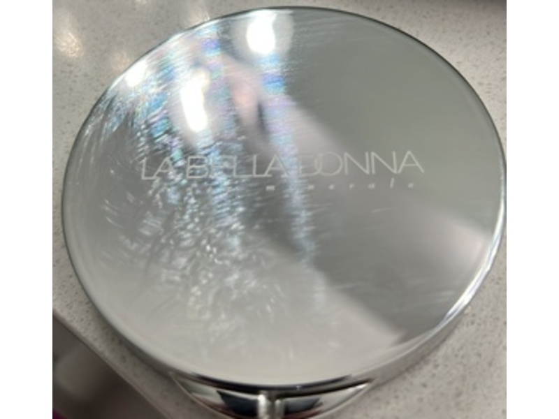 La Bella Donna Compressed Mineral Foundation, Marta, 0.32 oz/9.2 g