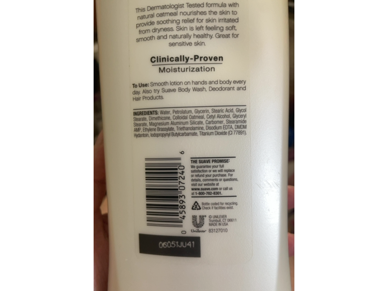 Suave Natural Oatmeal Body Lotion, 18 fl oz/532 mL