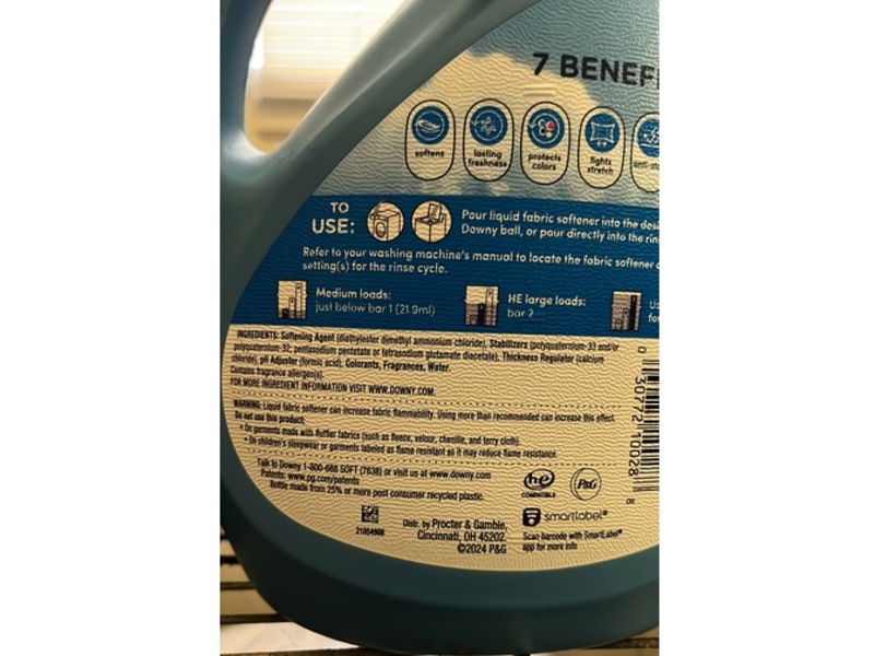 Downy 2 In 1 Soft & Fresh Fabric Softener, Clean Breeze, 120 Loads, 88 fl oz/2.63 L