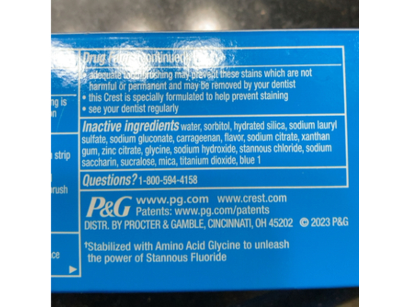 Crest Pro - Health Whitening Toothpaste, 4.3 oz/121 g