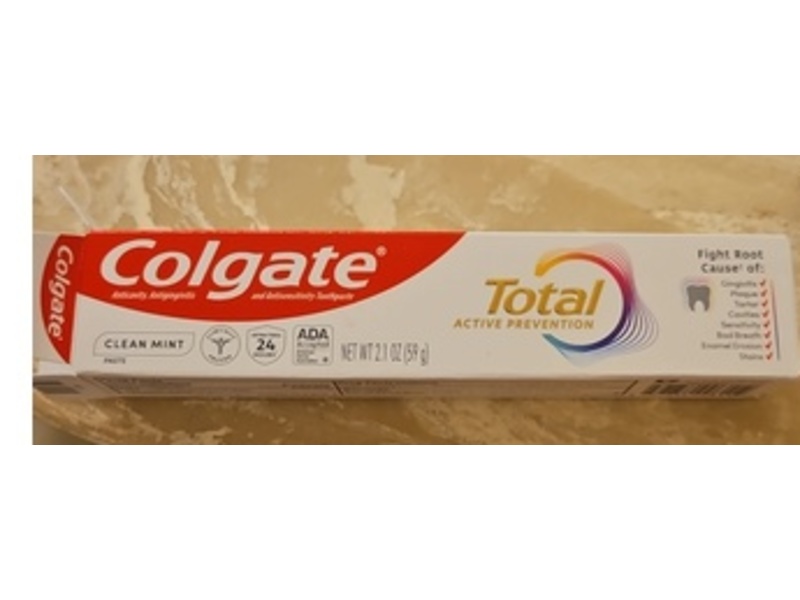 Colgate Total Active Prevention Toothpaste, Clean Mint, 2.1 oz/59 g