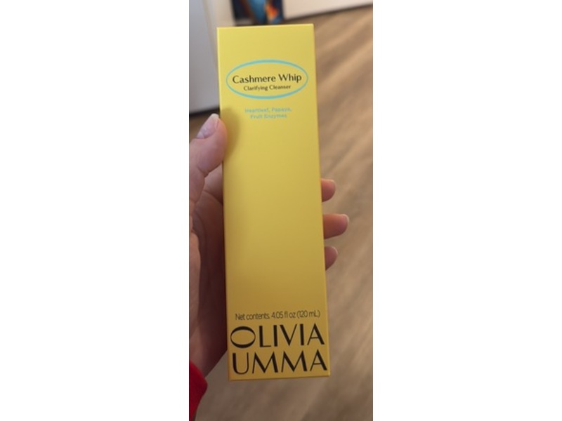Olivia Umma Cashmere Whip Calrifying Cleanser, 4.05 fl oz/120 mL