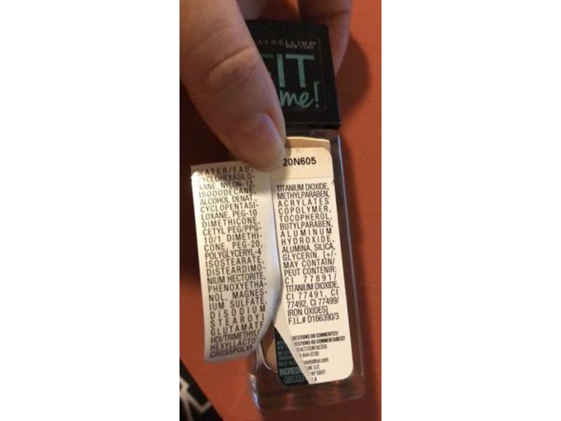 Maybelline New York Matte+Poreless Fit Me Foundation, Rich Tan, 1 fl oz/30 ml