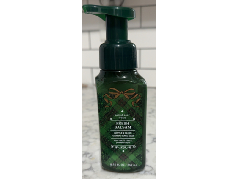 Bath & Body Works Gentle & Clean Foaming Hand Soap, Fresh Balsam, 8.75 fl oz/259 mL