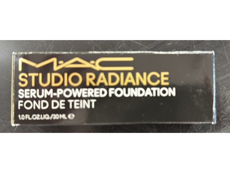 M.A.C Studio Radiance Serum-Powered Foundation, NC18, 1 fl oz/30 mL