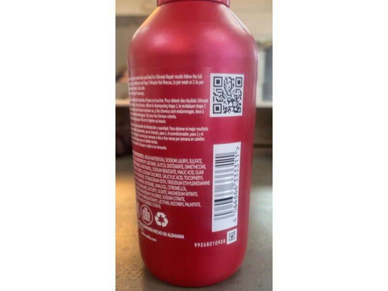 Wella Professionals Ultimate Repair Shampoo, Aha & Omega-9, 8.4 fl oz/250 mL