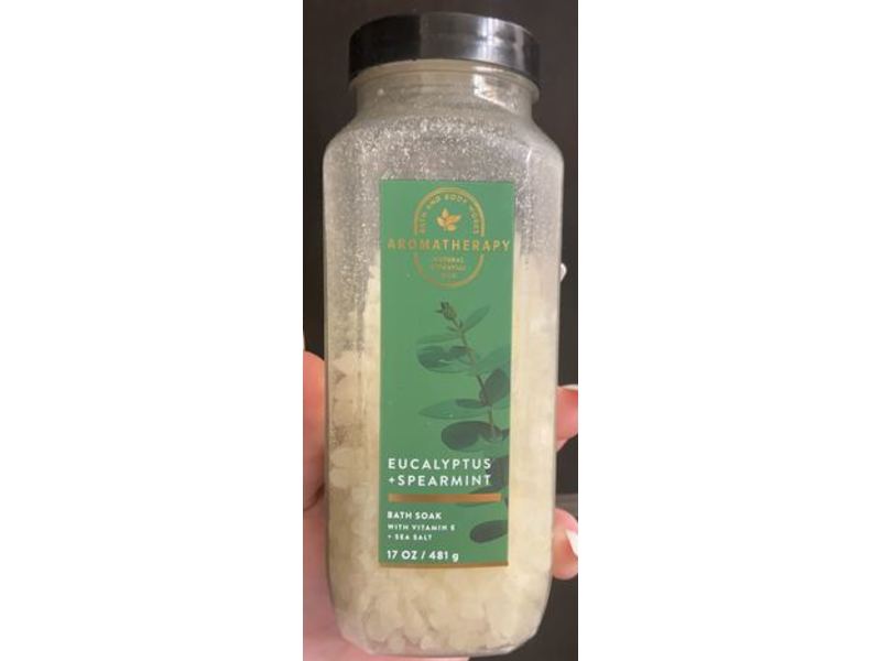 Bath & Body Works Bath Soak, Eucalyptus + Spearmint, 17 oz/481 g