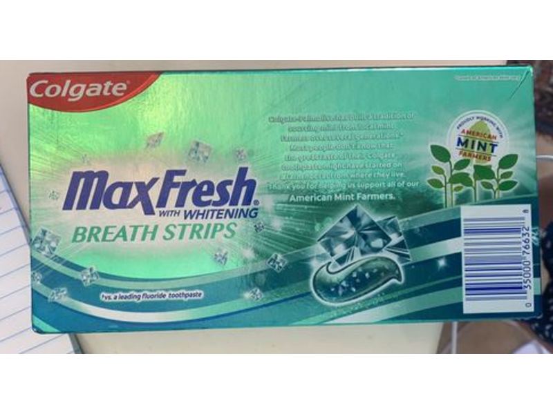 Colgate Max Fresh Whitening Toothpaste, Clean Mint, Twin Pack, 6 oz
