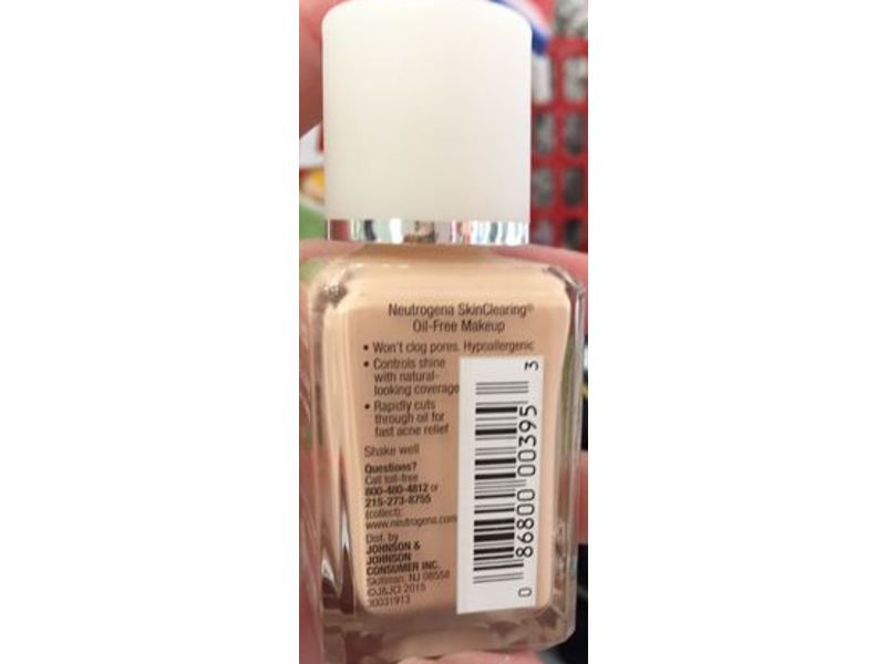 Neutrogena Skin Clearing Liquid Makeup, Natural Ivory 20, 1 fl oz/30 mL