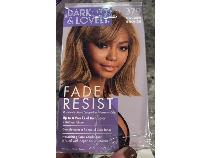 SoftSheen-Carson Dark & Lovely Fade Resist Rich Conditioning Color, Golden Bronze 379, 1 Application
