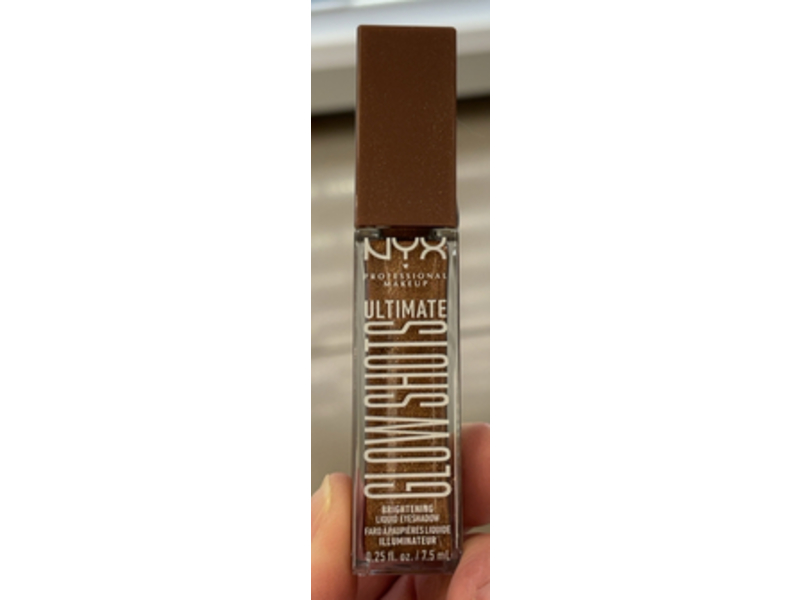 Nyx Professional Makeup Brightening Liquid Eyeshadow, Pear Prize, 0.25 fl oz/7.5 mL