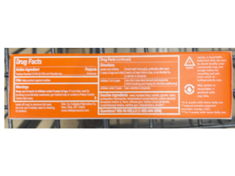 Hello Vitamin C Whitening Anticavity Fluoride Toothpaste, Natural Peppermint, 4 oz/113 g