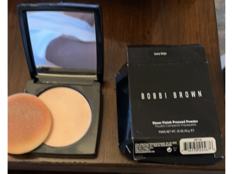 Bobbi Brown Sheer Finish Pressed Powder, Sunny Beige​, 0.35 oz/10 g