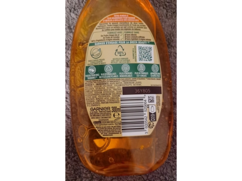 Garnier Ultra Doux Nourishing Shampoo, 300 mL