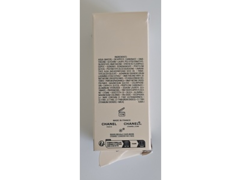 Chanel Les Beiges Healthy Glow Foundation, B10, 1 fl oz/30 mL