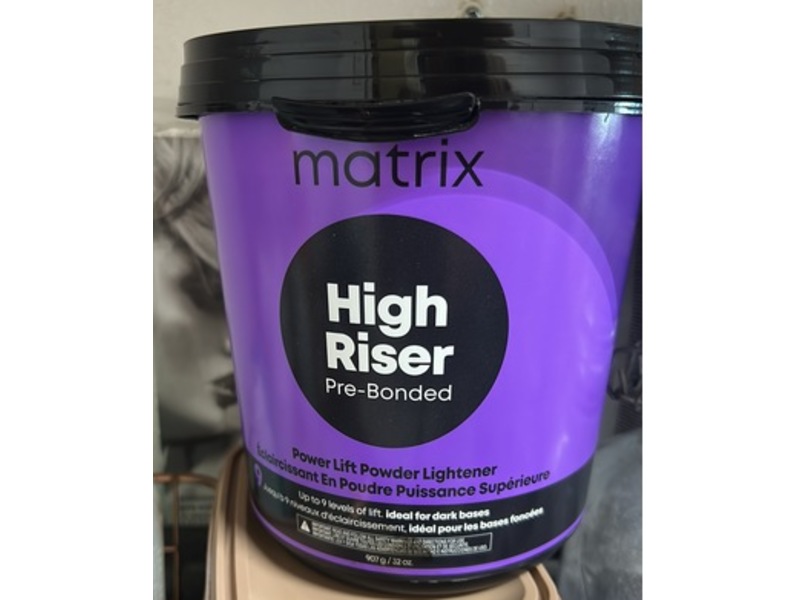 Matrix High Riser Pre-Bonded Power Lift Powder Lightener, 32 oz/907 g