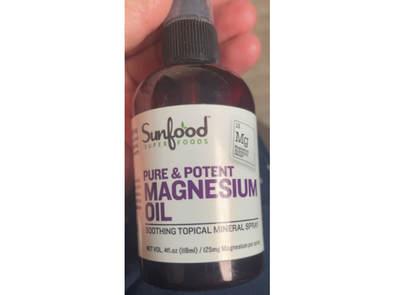 Sunfood Superfoods Pure & Potent Soothing Topical Mineral Spray, Magnesium Oil, 4 fl oz/118 mL