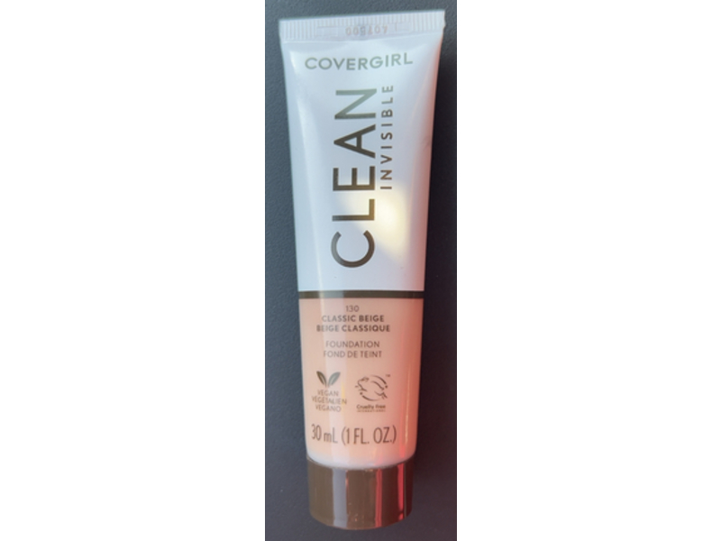 CoverGirl Clean Invisible Foundation, Classic Beige, 1 fl oz/30 mL