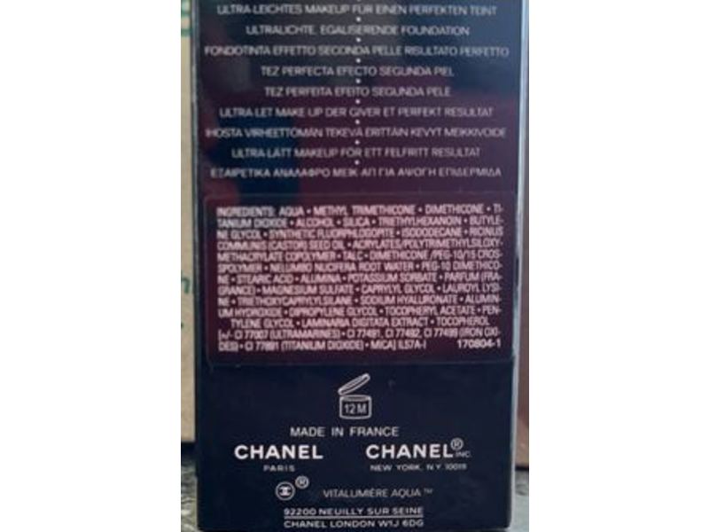 Chanel Ultra Light Skin Perfecting Foundation, 20 Beige, 1 fl oz/30 mL