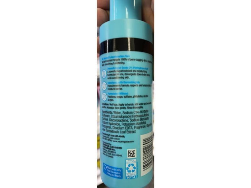 Neutrogena Skin Balancing Gel Cleanser, 2% Polyhydroxy Acid, 6.3 fl oz/186 mL