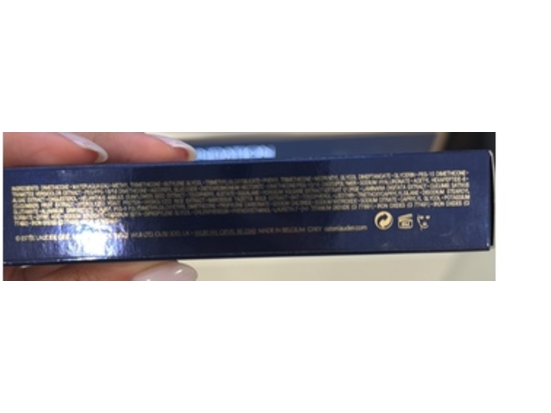 Estee Lauder Futurist Soft Touch Brightening Skincealer Concealer, 6w, 2 fl oz/60 mL