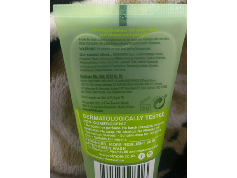 Simple Refreshing Facial wash, Vitamin B5+E, 50 mL