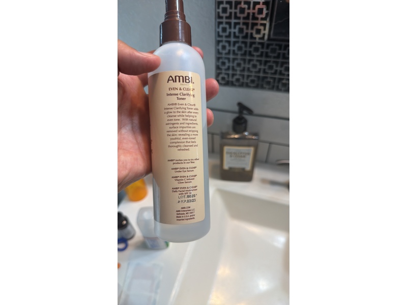 Ambi Even & Clear Intense Clarifying Toner, 8 fl oz/237 mL