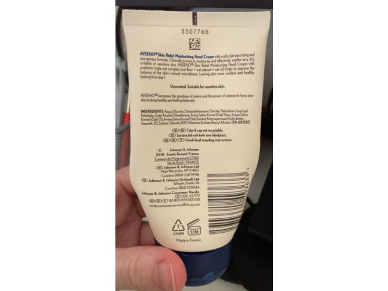 Aveeno Skin Relief Moisturizing Hand Cream, Prebiotic Triple Oat Complex + Shea Butter, 2.53 oz/75 mL