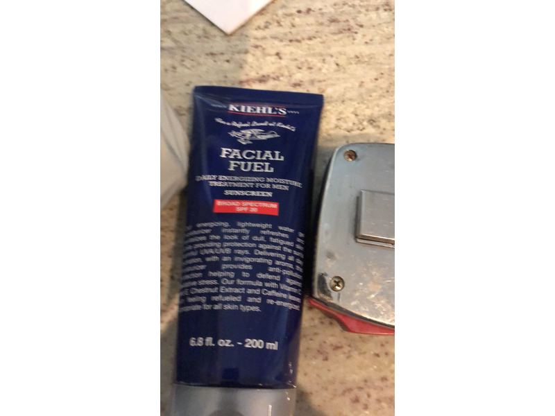 facial fuel spf 20