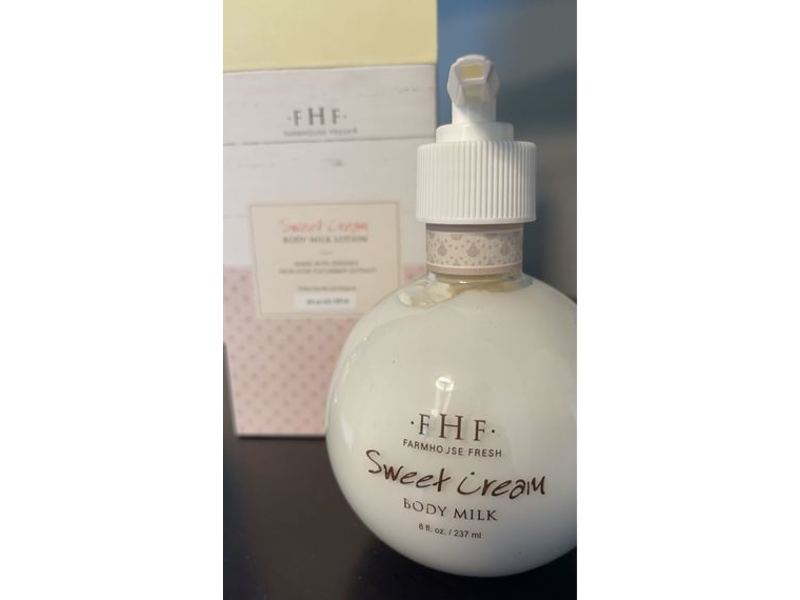 Farmhouse Fresh Body Milk, Sweet Cream, 8 fl oz/237 ml