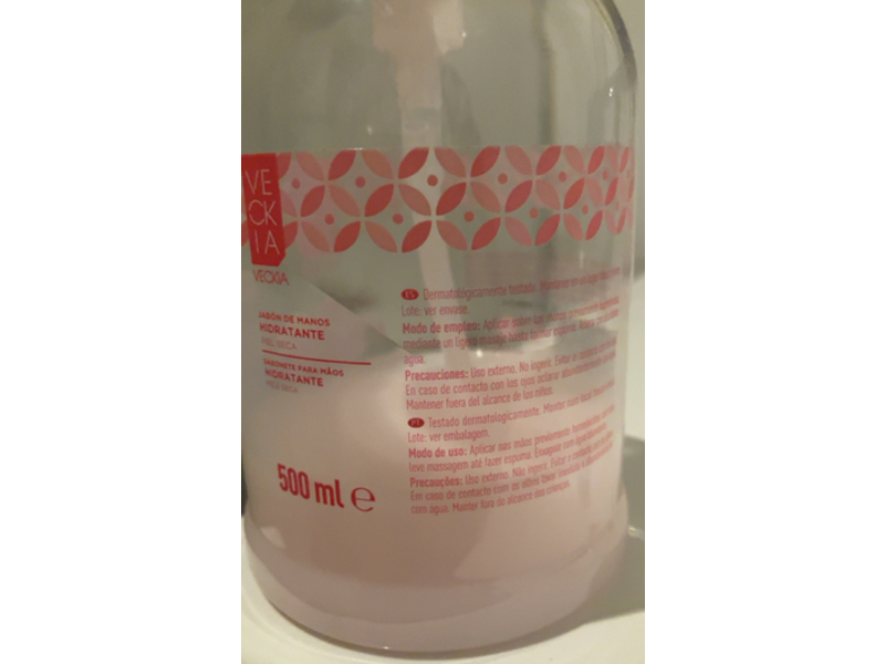 Veckia Moisturizing Liquid Hand Soap, 500 mL