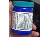Amazon Basics Chest Rub Cough Suppressant, 3.53 oz/100 g - thumbnail 3