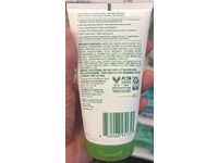Simple Kind To Skin Moisturising Facial Wash, Pro-Vitamins B5+E, 5.1 fl oz/150 mL - thumbnail 3