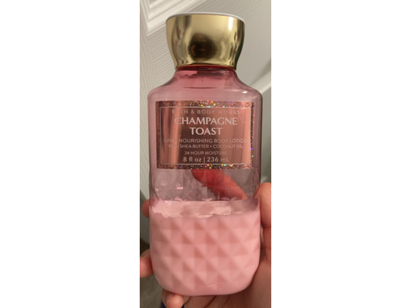 Bath & Body Works Champagne Toast Daily Nourishing Body Lotion, Shea Butter + Coconut Oil, 8 fl oz/236 mL