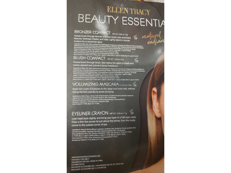 Ellen Tracy Love That Look Beauty Essentials Makeup Set