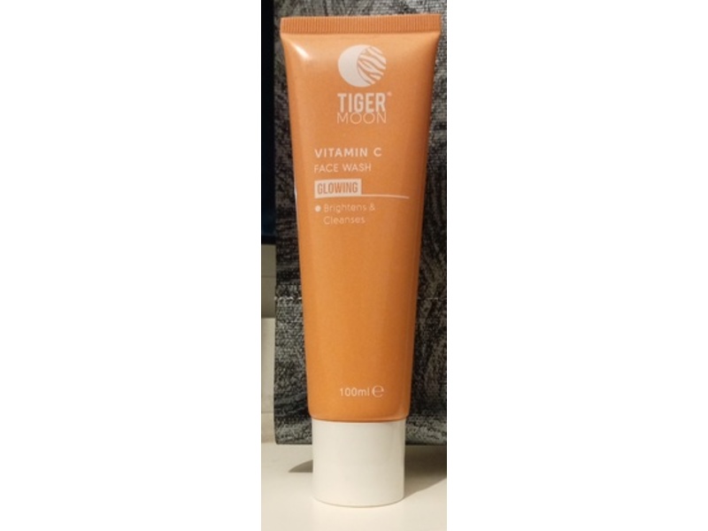 Tiger Moon Face Wash, Vitamin C, 100 mL