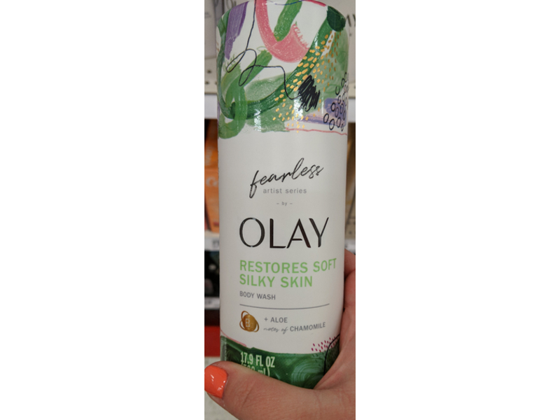 Olay Fearless Restores Soft Silky Skin Body Wash, Aloe Notes Of Chamomile, 17.9 fl oz/530 mL