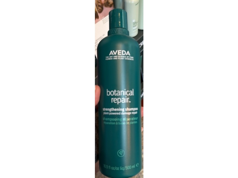 Aveda Botanical Repair Strengthening Shampoo, 16.9 fl oz/500 mL