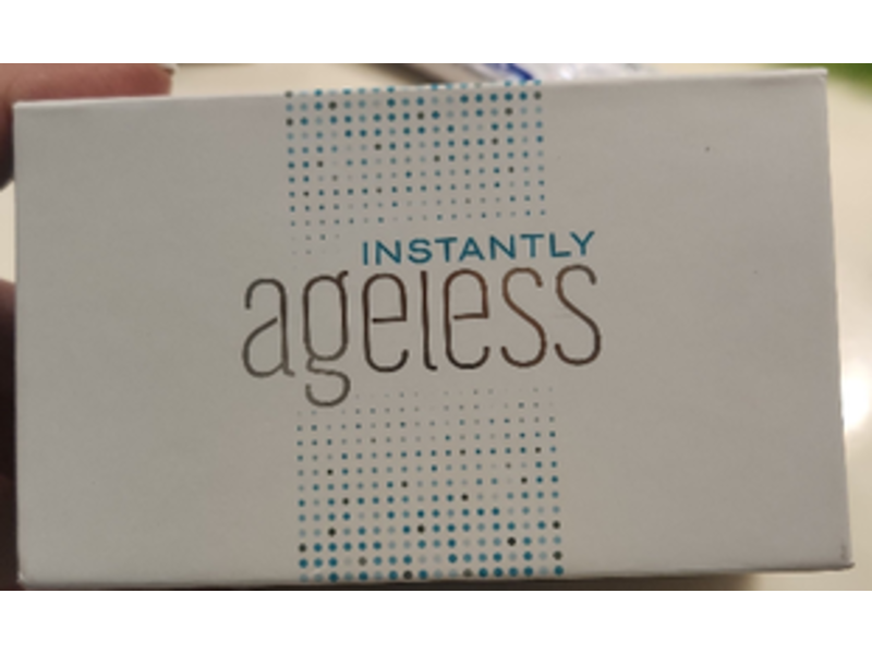 Jeunesse Global Instantly Ageless, 15 mL