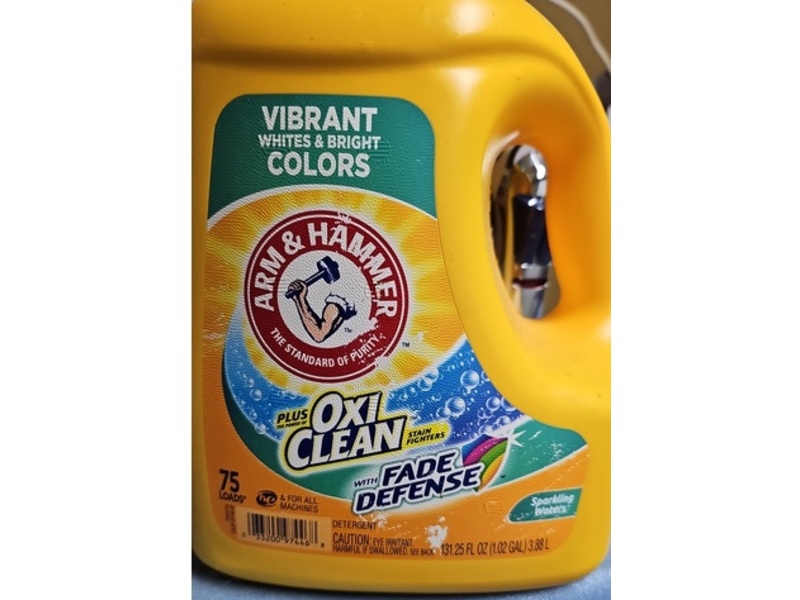 Arm & Hammer Oxiclean with Fade Defense Liquid Laundry Detergent, Sparkling Waters, 75 Loads, 131.25 fl oz/3.88 L