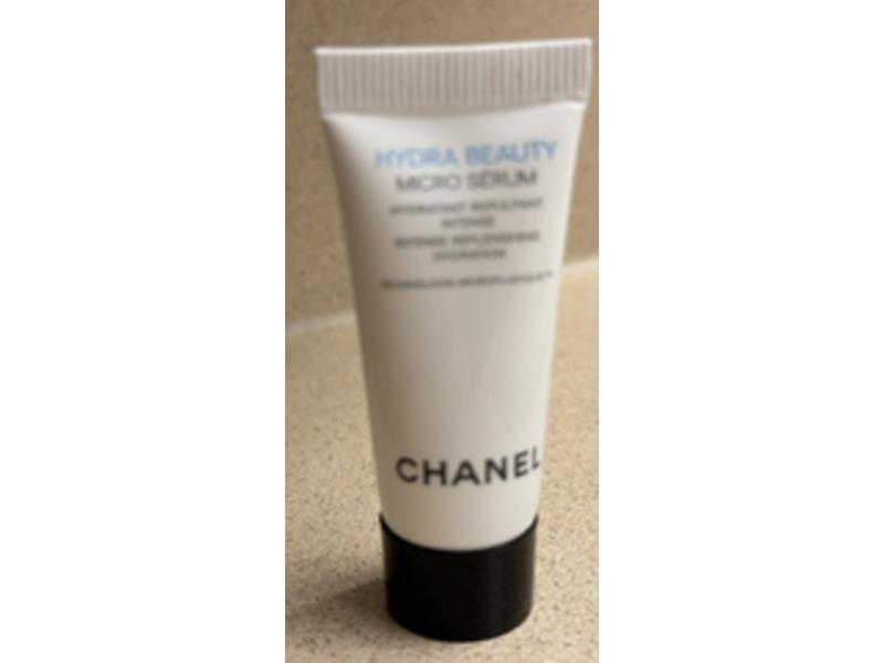 Chanel Hydra Beauty Micro Serum Intense Replenishing Hydration, 0.17 fl oz/5 mL
