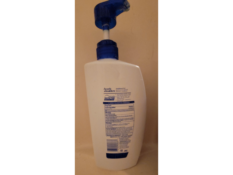 Head & Shoulders 2 In 1 Men Shampoo, Sandalwood, 3.4 fl oz/930 mL