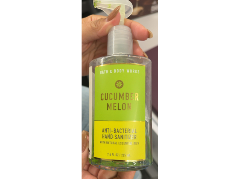 Bath & Body Works Anti-Bacterial Hand Sanitizer, Cucumber Melon, 7.6 fl oz/225 mL