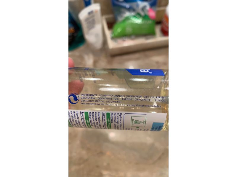 Mustela Baby Oil - Moisturizing Oil for Baby Massage - with Natural Avocado, Pomegranate & Sunflower Oil - 3.38 fl. oz.